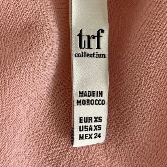 Zara Pink Peplum Hem Blouse Top XS Short Sleeve Feminine Ruffle - Picture 7 of 9